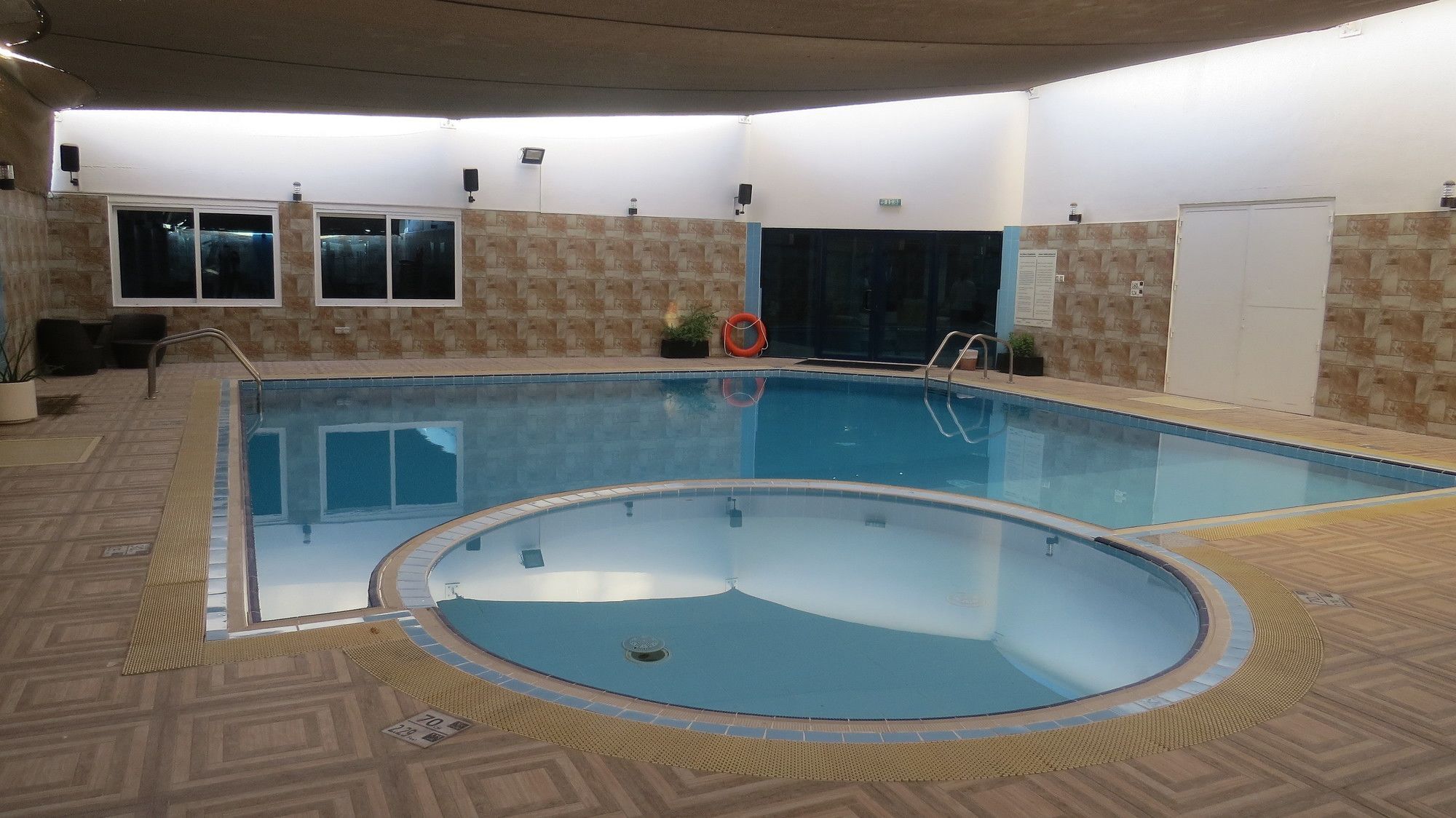 Al Jawhara Hotel Apartments Dubai Exterior foto